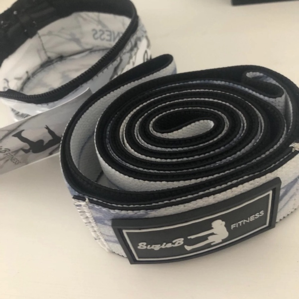 Suzie B Fitness Long Resistance Band